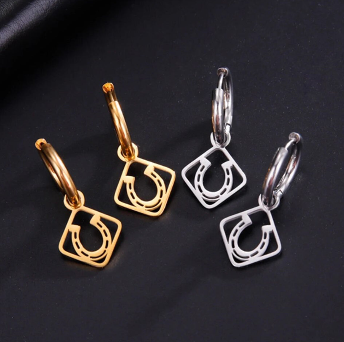 Horse Shoe hoop earings gold or silver